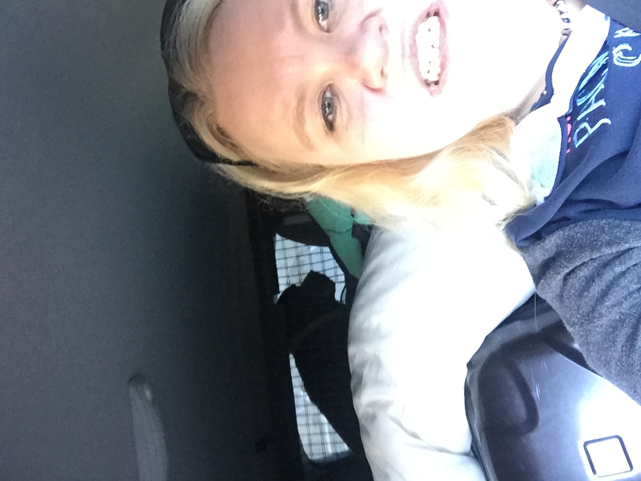 Leider wei&szlig; ich gerade nicht, wie ich das Bild drehen kann - aber das sind wir jedenfalls auf der Fahrt :-D